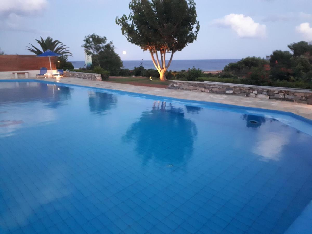 פליאוחורה Viena Rooms & Apartments מראה חיצוני תמונה
