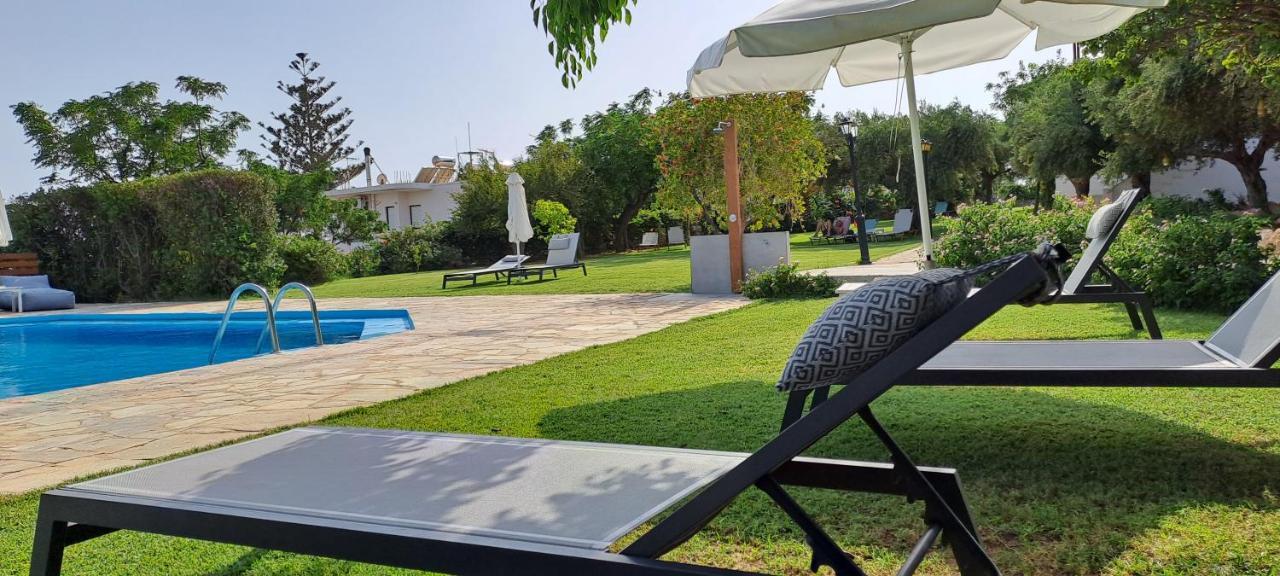 פליאוחורה Viena Rooms & Apartments מראה חיצוני תמונה