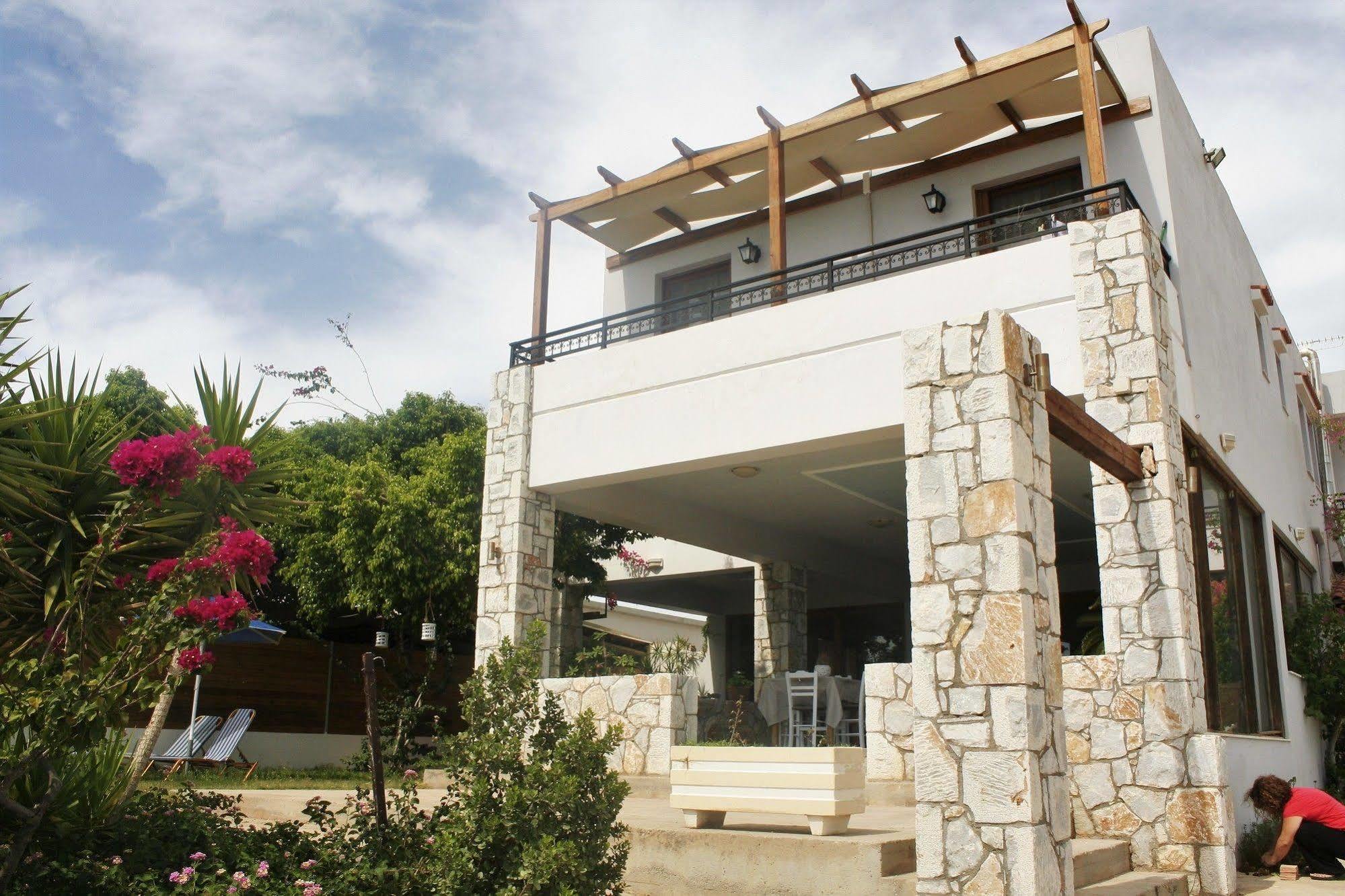 פליאוחורה Viena Rooms & Apartments מראה חיצוני תמונה