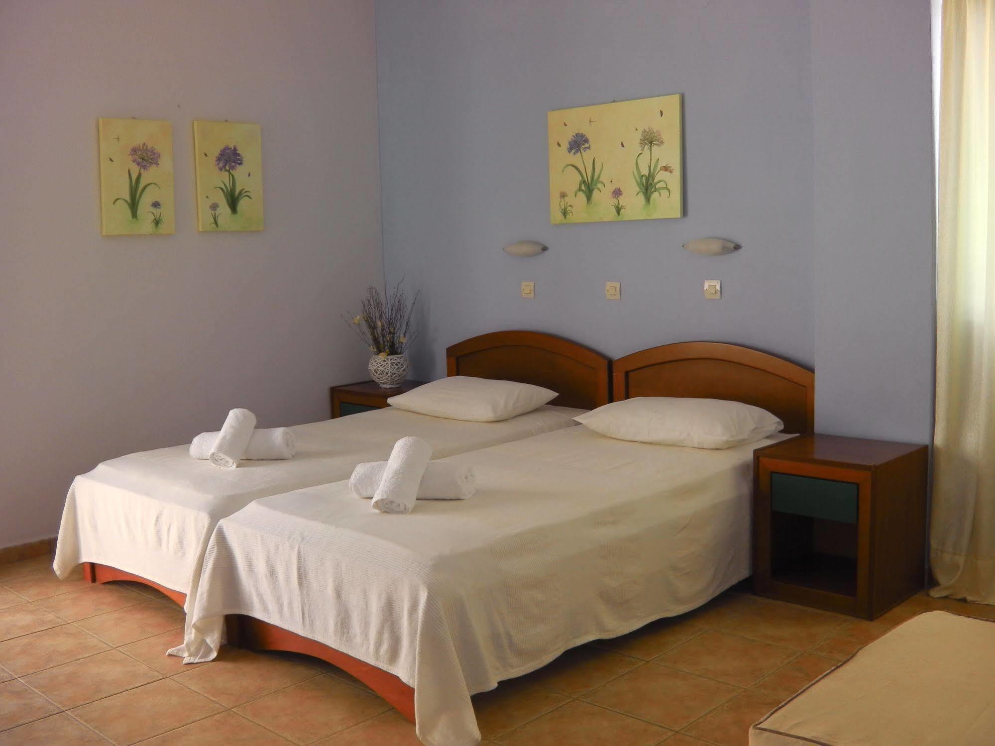 פליאוחורה Viena Rooms & Apartments מראה חיצוני תמונה