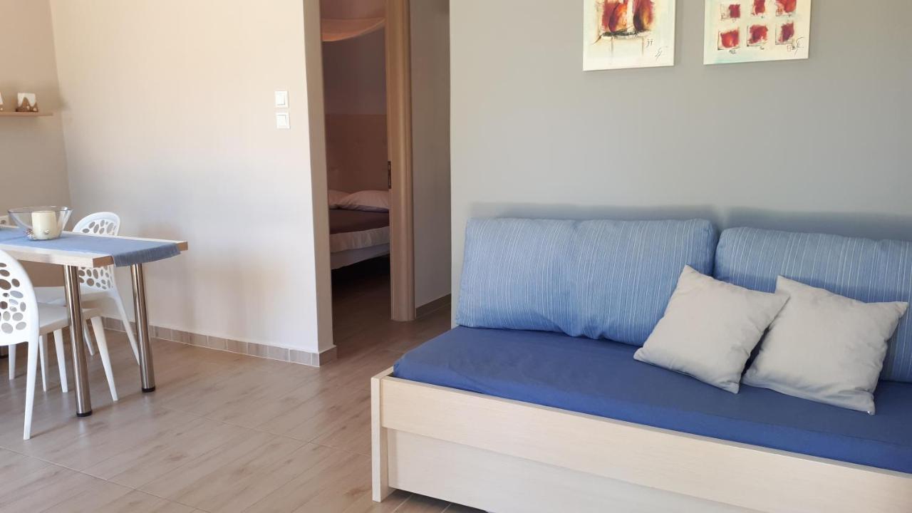 פליאוחורה Viena Rooms & Apartments מראה חיצוני תמונה